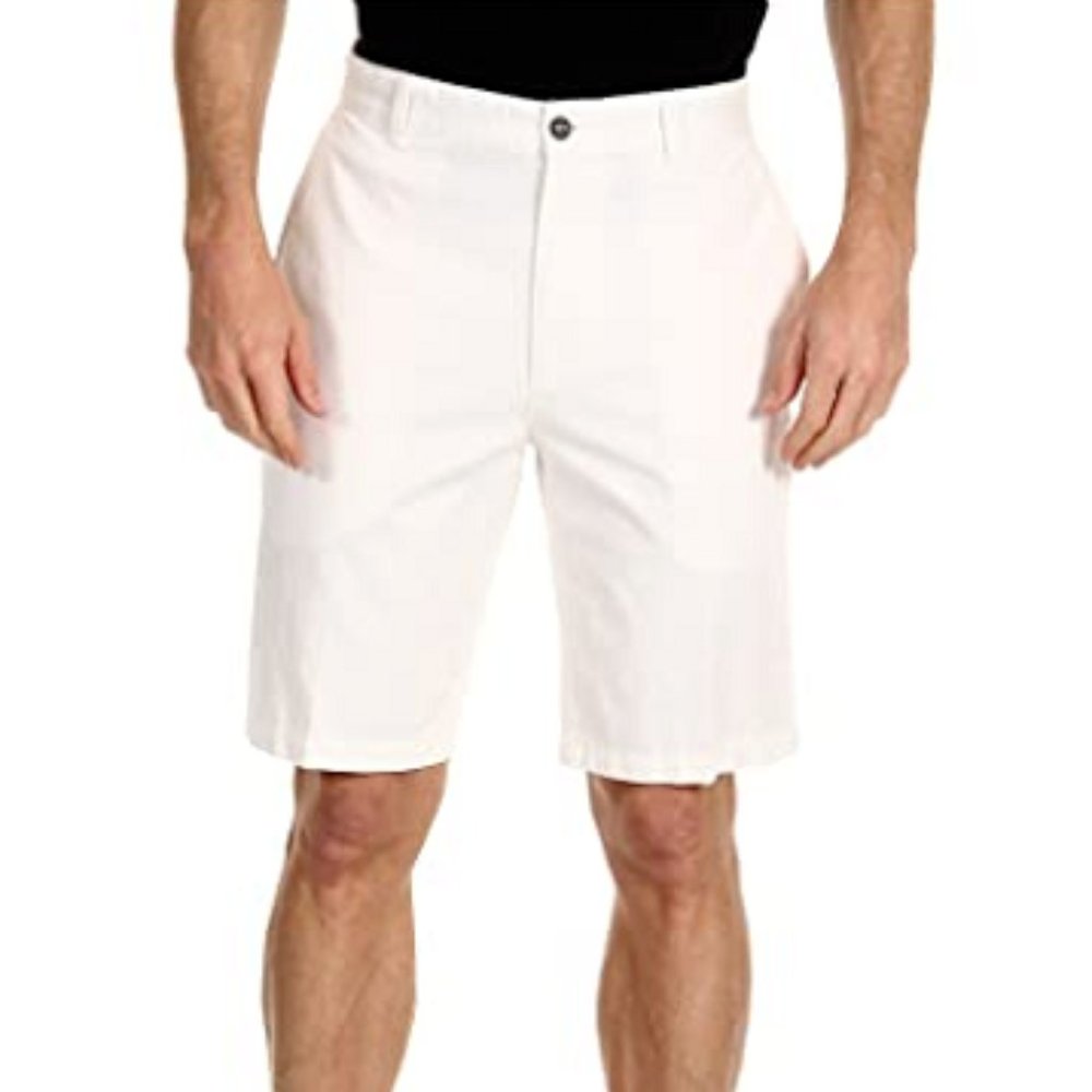 NWT Dockers Men's  White Cotton Classic Fit
